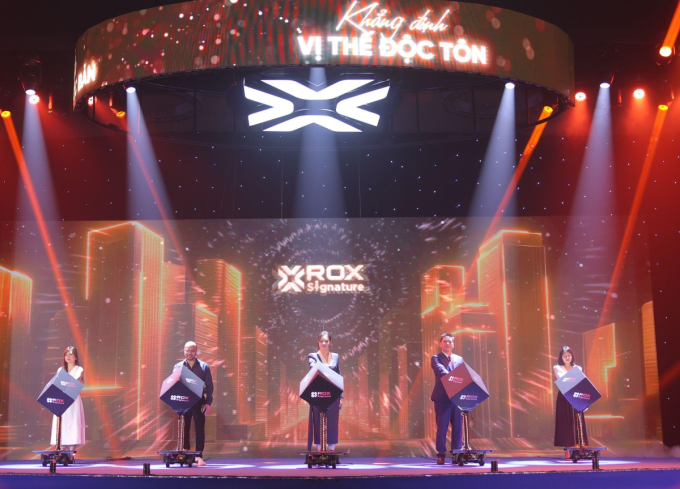 image-828988801-extractword-0-9337-1435-1753539683 Khoảnh khắc ra mắt thương hiệu ROX Signature. Ảnh: ROX Signature