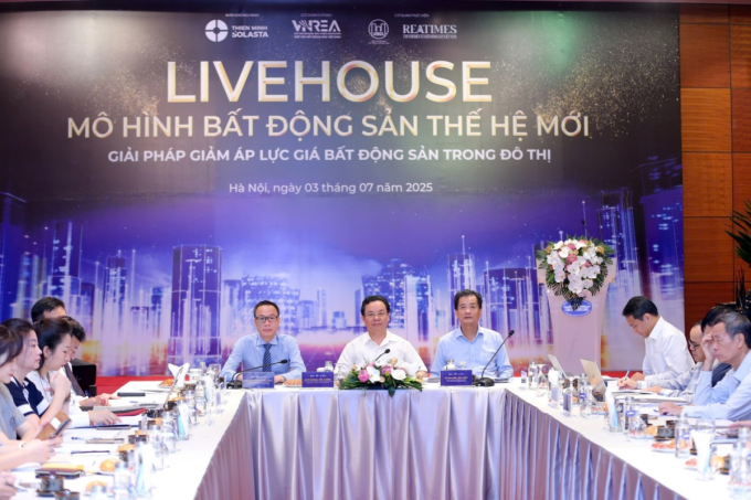 image-extractword-0-out-5404-1752138496 Hội thảo Livehouse - Mô hình bất động sản thế hệ mới: Giải pháp giảm áp lực giá trong đô thị tại Hà Nội. Ảnh: