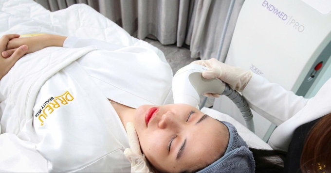 image005-1753167347-1177-1753692657 Khách hàng trải nghiệm EndyMed Pro tại Dr. Reju Beauty Medi. Ảnh: Dr. Reju Beauty Medi