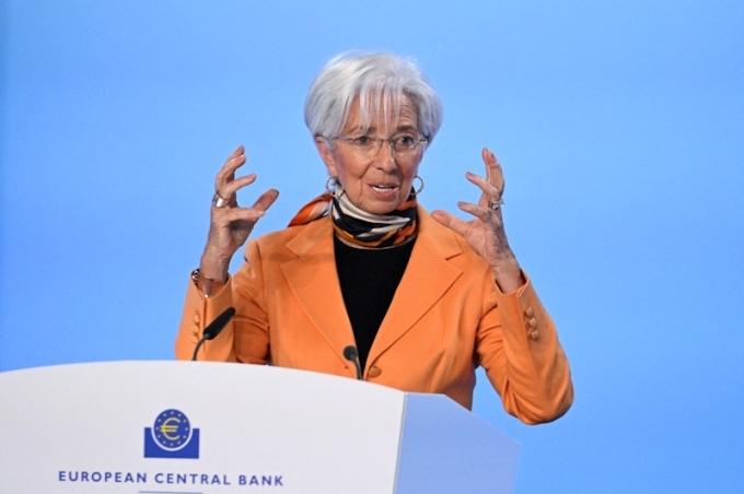 largarde-1753361977-2065-1753362025 Chủ tịch ECB Christine Lagarde tại Frankfurt (Đức), ngày 6/3. Ảnh: Reuters