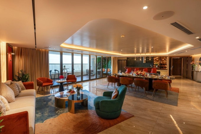 n2-1753236738-2994-1753236825 Khu vực tổ chức tiệc VVIP tầng Presidential Suite. Ảnh: Vias Hotel Vũng Tàu