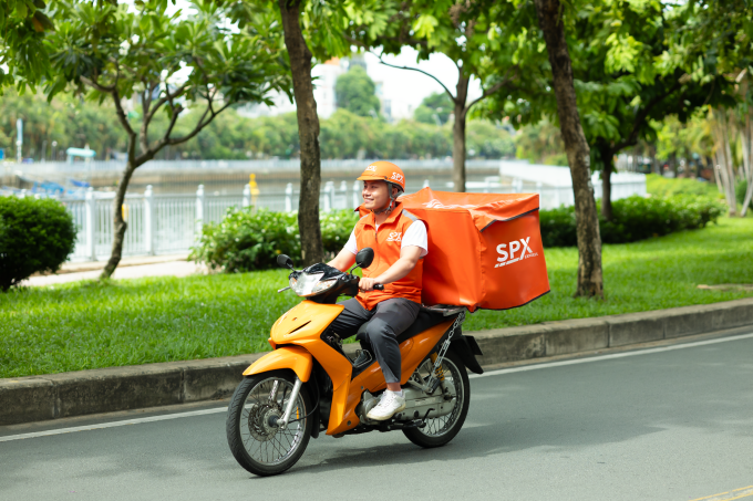 p1-1753060512-7511-1753060650 Chính sách phúc lợi góp phần xây dựng môi trường làm việc chuyên nghiệp và ổn định lâu dài cho tài xế. Ảnh: SPX