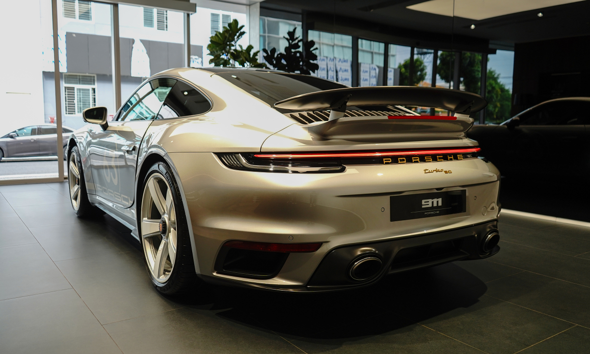 porsche-911-turbo-vnexpress-vnexpress3-1753413016