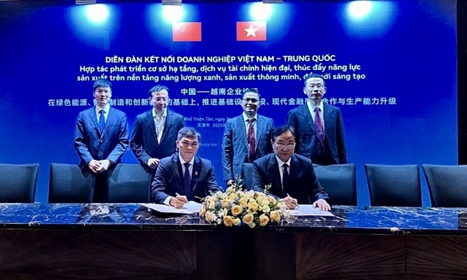 pvcfc-ky-ket-bien-ban-ghi-nho-2761-8135-1751517640 Đại diện PVCFC cùng WEC ký kết hợp tác. Ảnh: PVCFC