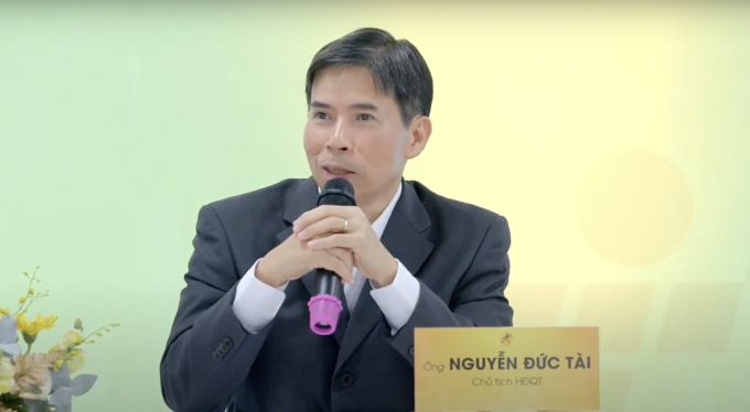 screen-shot-2025-04-26-at-2-36-7552-3409-1753864705 Ông Nguyễn Đức Tài - Chủ tịch HĐQT Thế Giới Di Động - trả lời cổ đông tại đại hội ở TP HCM chiều 26/4. Ảnh: Thi Hà