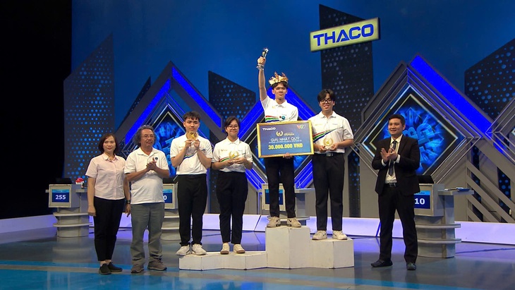 thanh-tung-2-17531703556351631735736 Olympia - Ảnh 2.