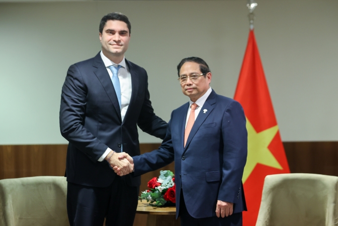 tiep-vale-2-175192717260359292-3072-6181-1751953030 Thủ tướng Phạm Minh Chính làm việc với lãnh đạo Tập đoàn Vale, ngày 7/7. Ảnh: VGP