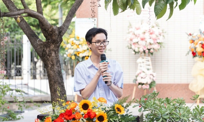 tra-n-du-c-ta-i-1752632448-175-2035-3854-1752632901 Trần Đức Tài, thủ khoa B00 duy nhất thi tốt nghiệp THPT năm 2025. Ảnh: Fanpage Trường THCS-THPT Nguyễn Khuyến.