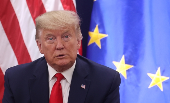 trump-eu-1751693779-6441-1751694234-1 Tổng thống Mỹ Donald Trump trong cuộc họp với Chủ tịch EC Ursula von der Leyen năm 2020. Ảnh: Reuters
