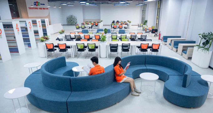 z6803285989498-2fc79d6c7b4da7f-8219-1749-1752487664 Sinh viên FPTU học trong phòng học của trường. Ảnh: FPTU