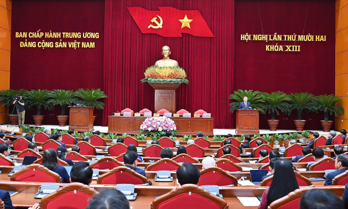 z6820705903329-5bef9dc4a4c19b0-4043-2883-1752930869 Trung ương họp phiên bế mạc chiều 19/7. Ảnh: Nhật Bắc
