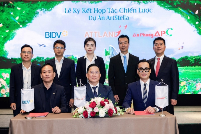 1-1754038613-6540-1754040211 Nghi thức ký kết hợp tác chiến lược giữa ATTLand - BIDV - An Phong. Ảnh: ATTLand