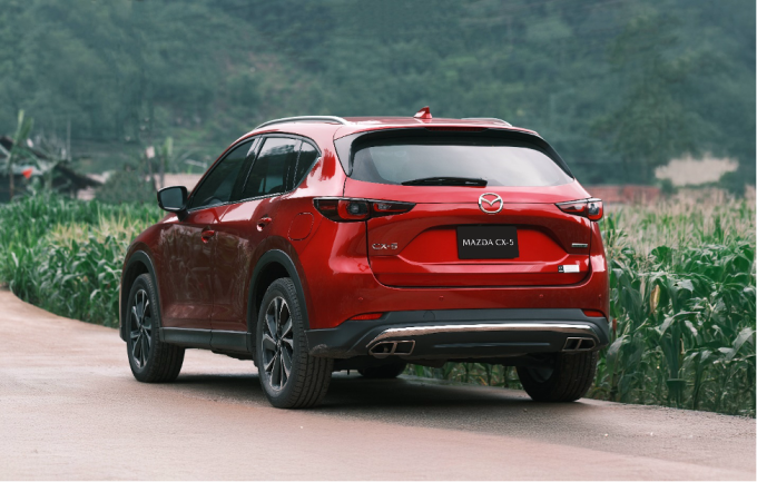 2-1755161464-9470-1755161597 CX-5 là mẫu SUV bán chạy hàng đầu phân khúc. Ảnh: Thaco Auto