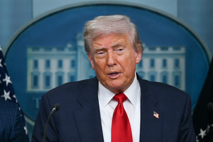 afp-20250811-69ab7tk-v2-highre-1367-8178-1755319773 Tổng thống Donald Trump tại cuộc họp báo ở Nhà Trắng ngày 11/8. Ảnh: AFP