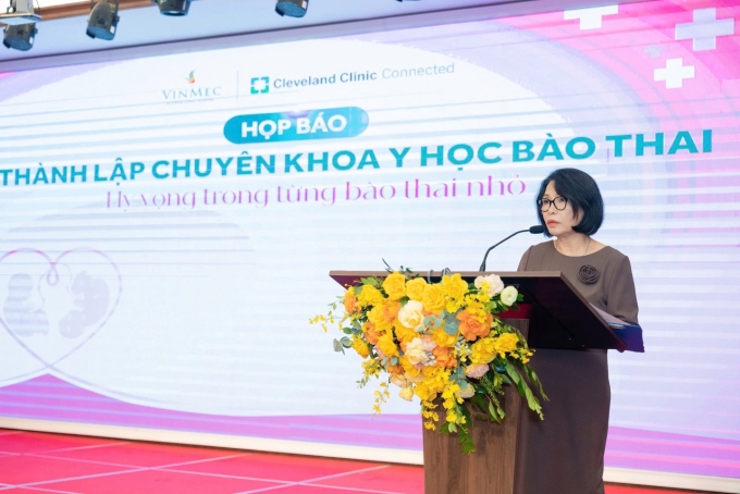 anh-4-3-1754035674-8965-1754035961 ThS.BS Đinh Thị Hiền Lê - Trưởng chuyên khoa Y học Bào thai là người đầu tiên đưa kỹ thuật can thiệp bào thai về Việt Nam.