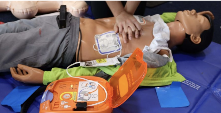 anh-man-hinh-2025-08-08-luc-133356-17546348451871026031917 máy sốc tim - Ảnh 1.