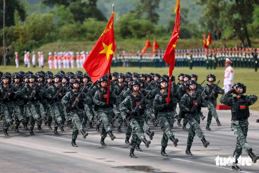 base64-17543854866421204801943 diễu binh - Ảnh 11.
