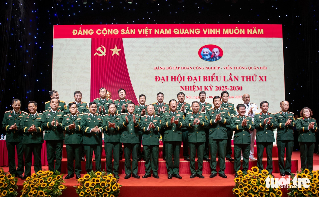 base64-17543959810661807268465 Thượng tướng Phạm Hoài Nam: Phát triển công nghiệp quốc phòng, hướng tới xuất khẩu công nghệ cao - Ảnh 8.