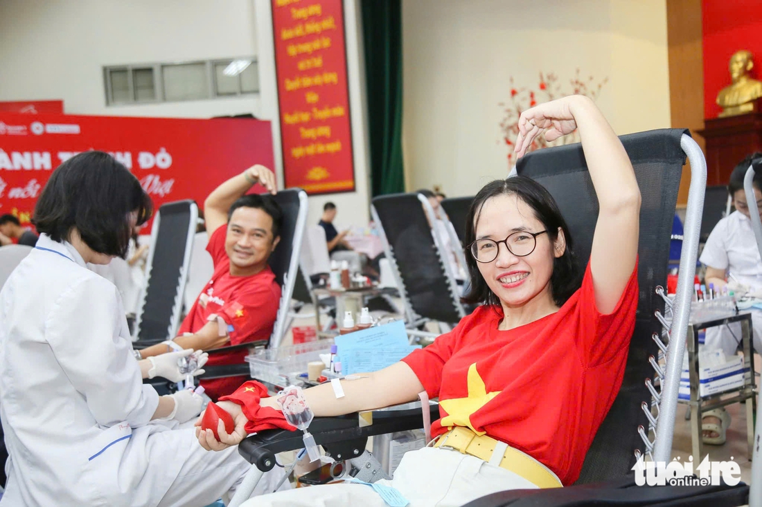 base64-17553139033751816109385 Quốc ca - Ảnh 6.