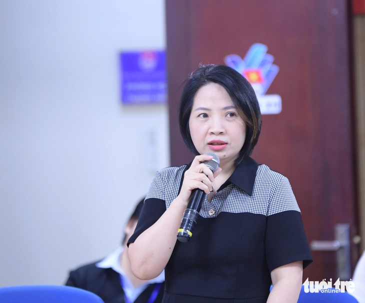 base64-17556728414431837420773 Nằm liệt giường vẫn livetream bán hàng online - Ảnh 2.