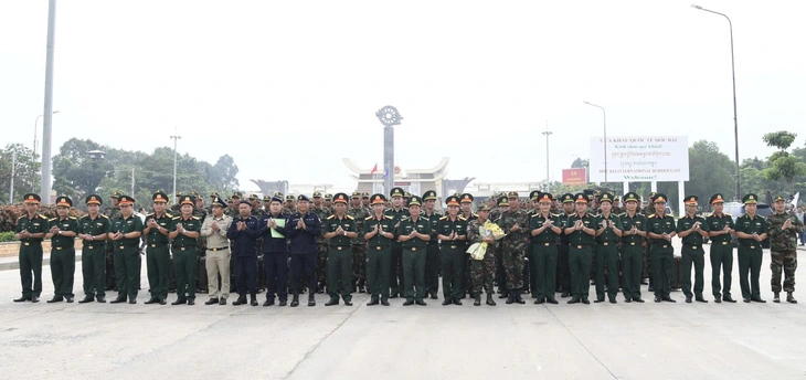 don-campuchia-1755251524799484650352 diễu binh - Ảnh 3.
