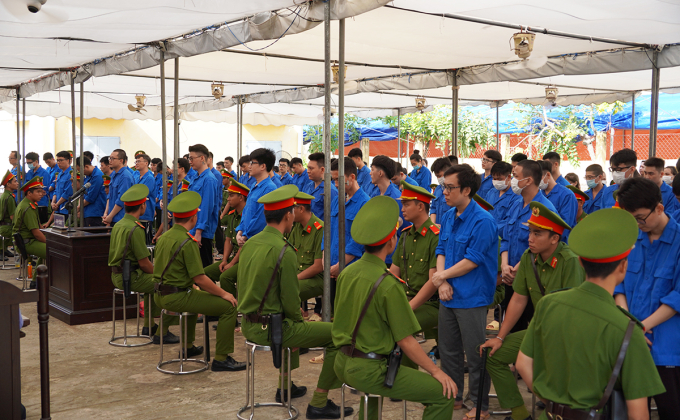 dsc08194-copy-1754623404-9862-1754623617 Các bị cáo tại tòa phúc thẩm. Ảnh: Hoàng Nam