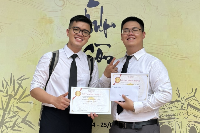 img-3347-1754671763-2517-1754672319 Thành Đồng (trái) và Tùng Kiên. Ảnh: Nhân vật cung cấp