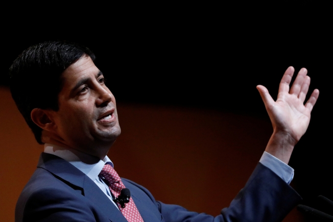 kevin-warsh-1754884895-3252-1754885307 Kevin Warsh tại một sự kiện ở New York năm 2017. Ảnh: Reuters