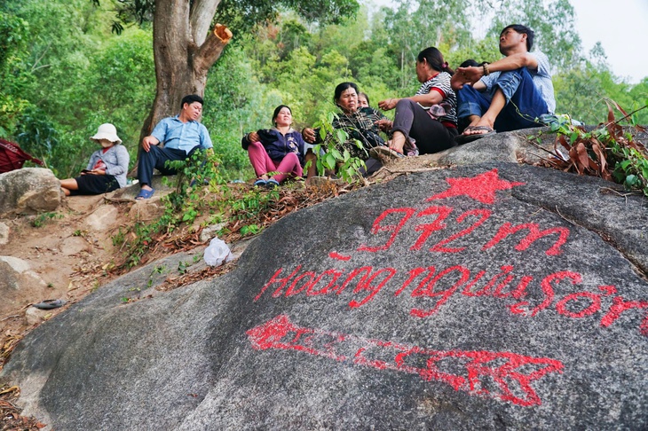 leo-nui1-17544845831325165312 Leo núi - Ảnh 2.