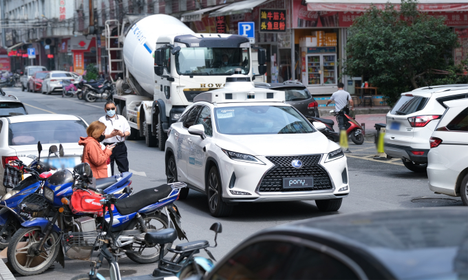 lexus-1-1754366759-5050-1754366846 Xe tự hành của Pony.ai tại Quảng Châu. Ảnh: Business Wire