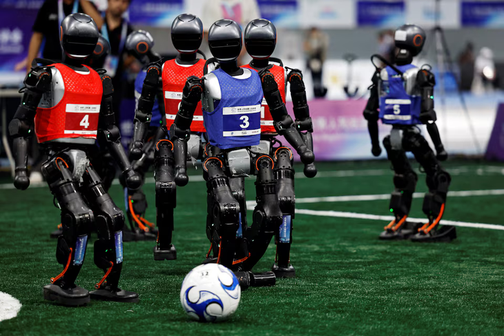 owxxm2nfnfkyboctnu6sujrxvi-17552495902531997679178 robot - Ảnh 2.