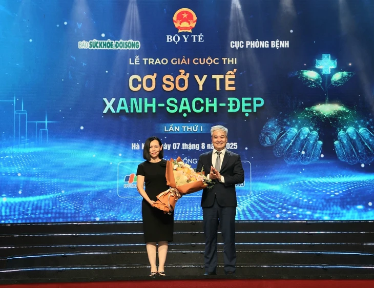 photo-1754641211078-17546412113841506389480 Long Châu đồng hành cùng cuộc thi 'Cơ sở y tế Xanh - Sạch - Đẹp' lần thứ I - Ảnh 2.