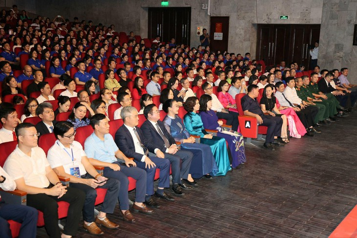 photo-1754641212580-17546412127141312836534 Long Châu đồng hành cùng cuộc thi 'Cơ sở y tế Xanh - Sạch - Đẹp' lần thứ I - Ảnh 3.