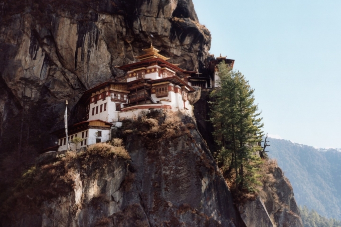 tai-xuong-12-jpeg-1755316968-3916-1755317300 Tu viện Tigers Nest ở Paro, Bhutan. Ảnh: FT
