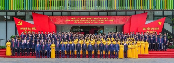 v3a-1754275933-5194-1754276203-2397-9347-1754277474 Khách mời và đại biểu dự đại hội. Ảnh: Vietcombank