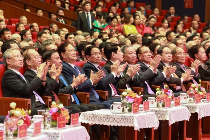 z6925514918268-e7e4f06b99f6a9d-9089-9917-1755668514 Lãnh đạo, nguyên lãnh đạo Đảng, Nhà nước tại buổi lễ. Ảnh: Hoàng Phong