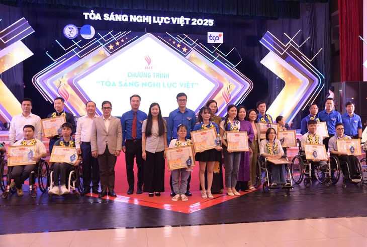 z6926882898850698fb3d17f9f9b03047f471b1bf8d9ec-1755688977222306646466 Viết Tường - Ảnh 5.